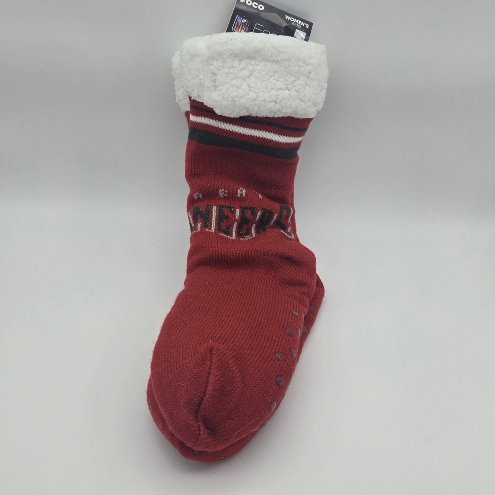 Tampa Bay Buccaneers Socks Womens 6-10 Footy Slipper non skid bottom NFL FOCO